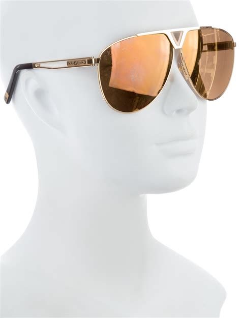 louis vuitton sunglasses aviators|louis vuitton aviator sunglasses price.